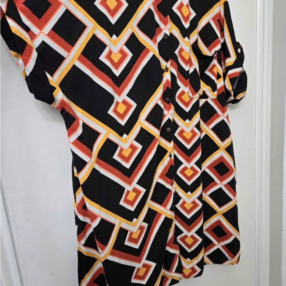 Geometric Patterned Button-Up Dress - Picture 3 of 10